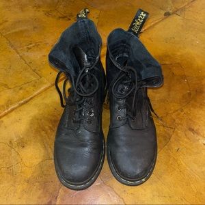 Dr. Marten’s 1460 Pascal Virginia Leather Boots Size 8
